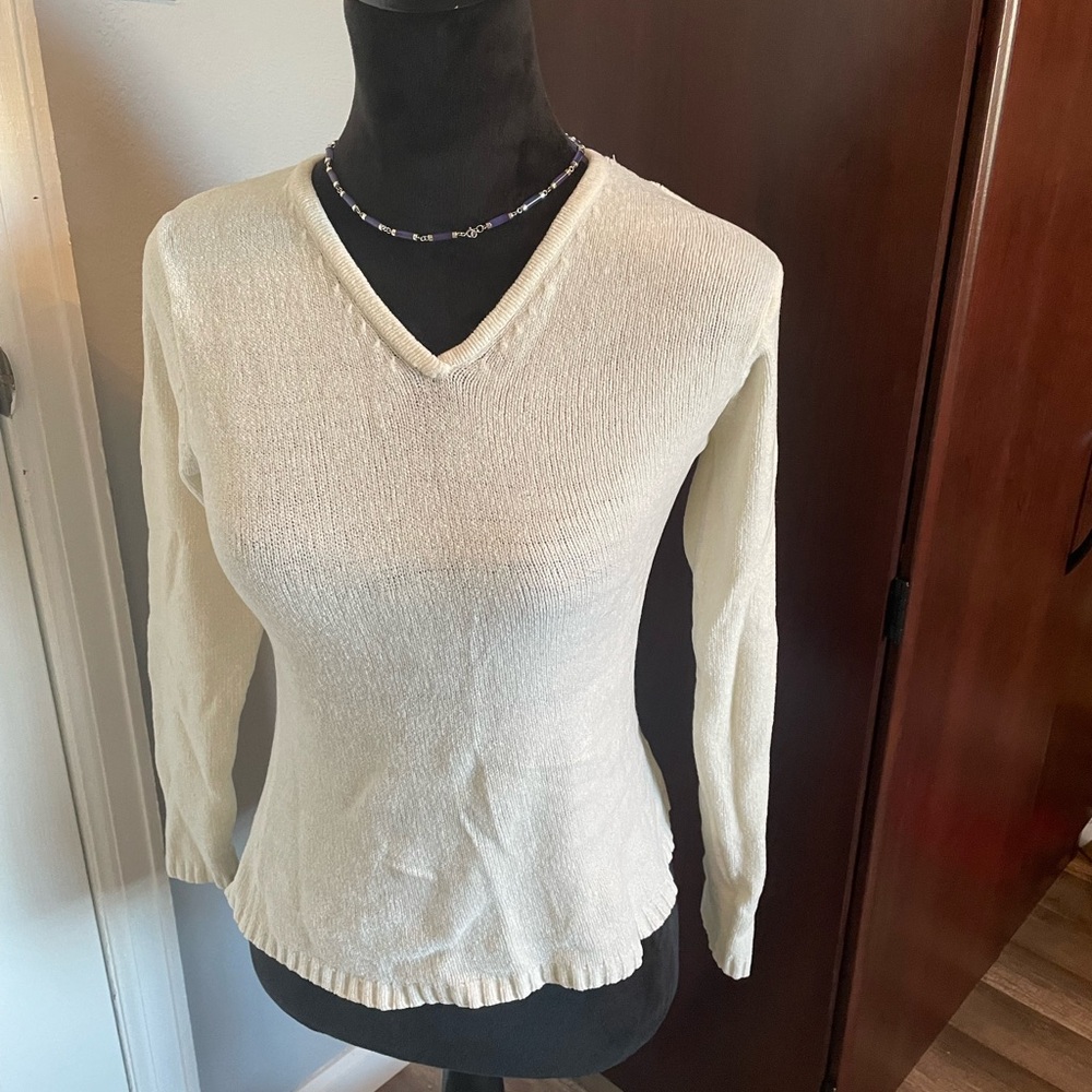 KIKIT Elegant Cream V-Neck Sweater Size M